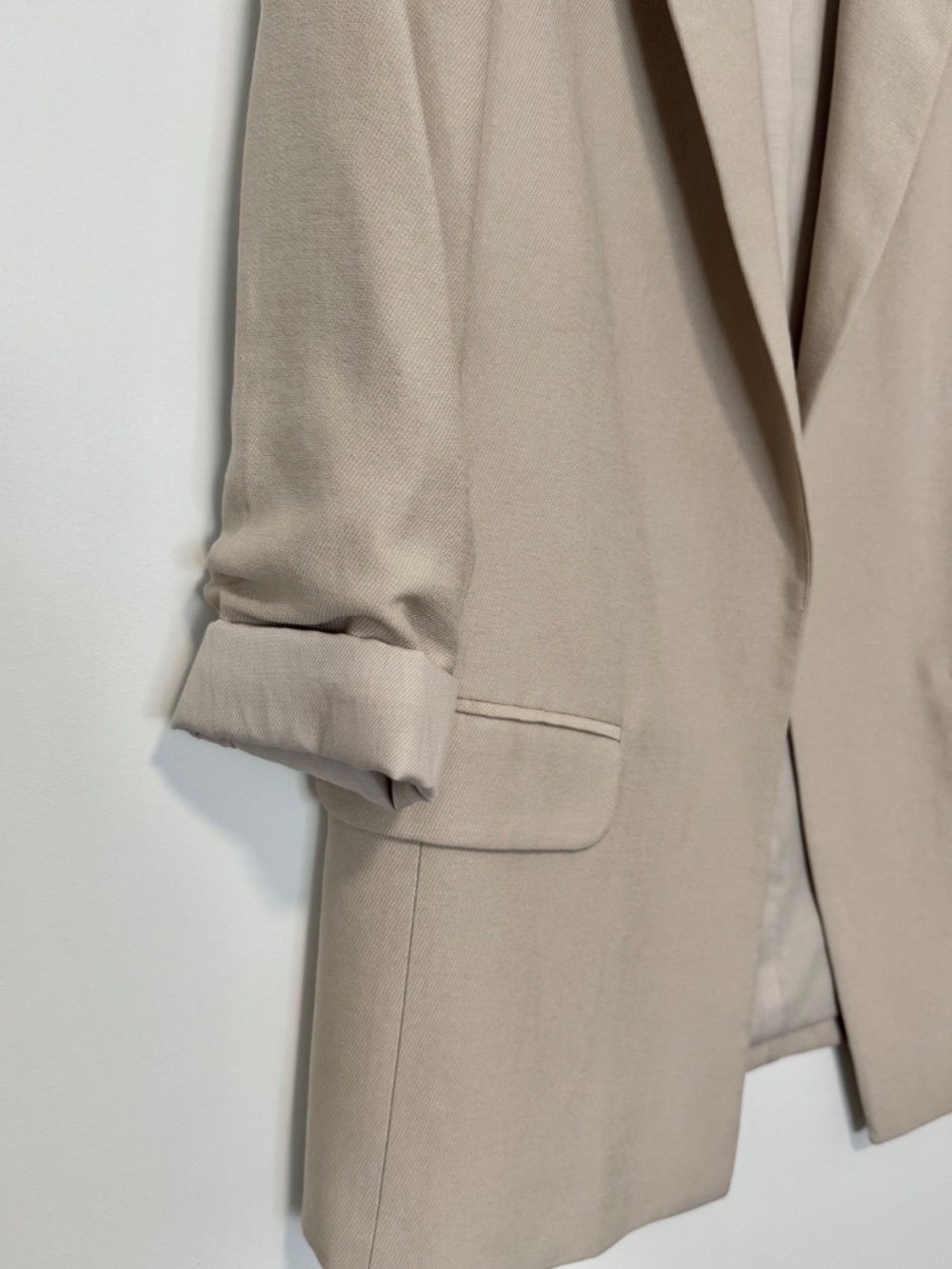 ALLSAINTS beige/light tan Blazer, size 4 - Picture 3 of 11